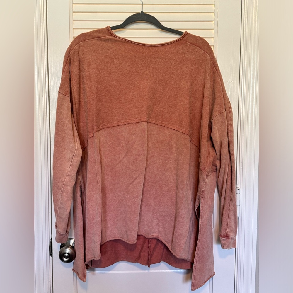 Easel Coral Long Sleeve Top